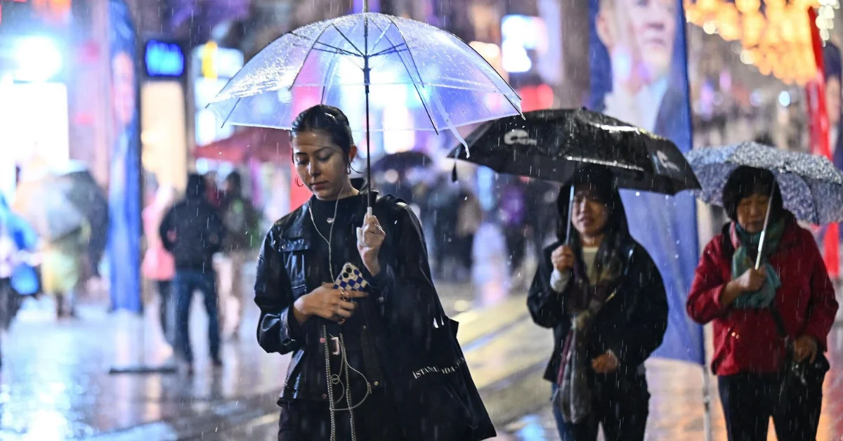 Meteoroloji’den Çift Yönlü Uyarı: Hafta Sonu Yağışlı, Ardından Sıcaklıklar Artacak