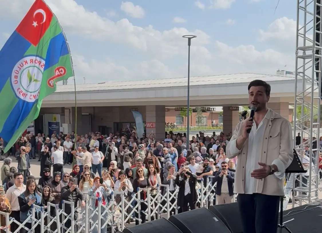 Ankara Rize Günleri Sahnesinde Oğuzhan Kılıç’tan Yeni Single Rüzgarı