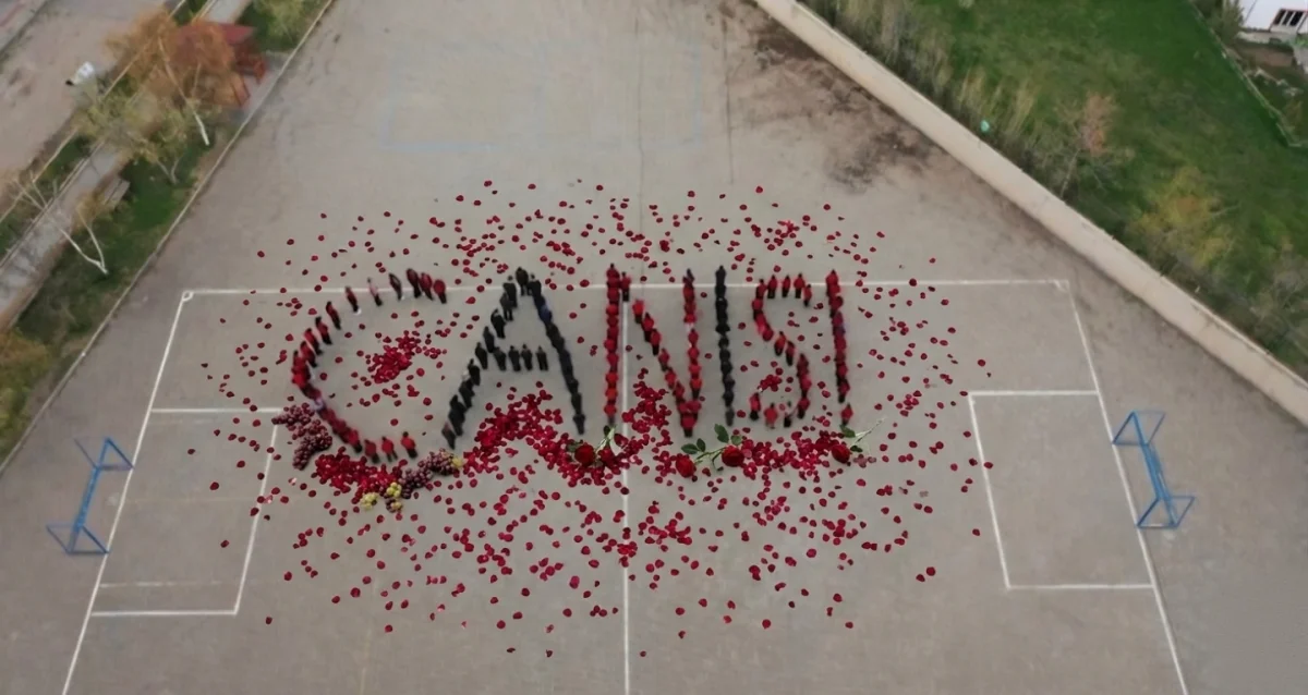 Narman’da İbrahim Erkal Anıldı: Öğrencilerden Duygu Dolu Video Anma
