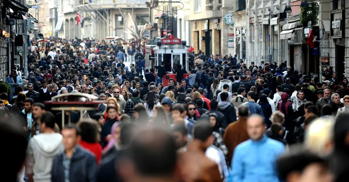Türkiye’nin En Popüler İsim ve Soyisimleri Açıklandı: ‘Yılmaz’ Zirvede, ‘Mehmet’ ve ‘Fatma’da Düşüş Var