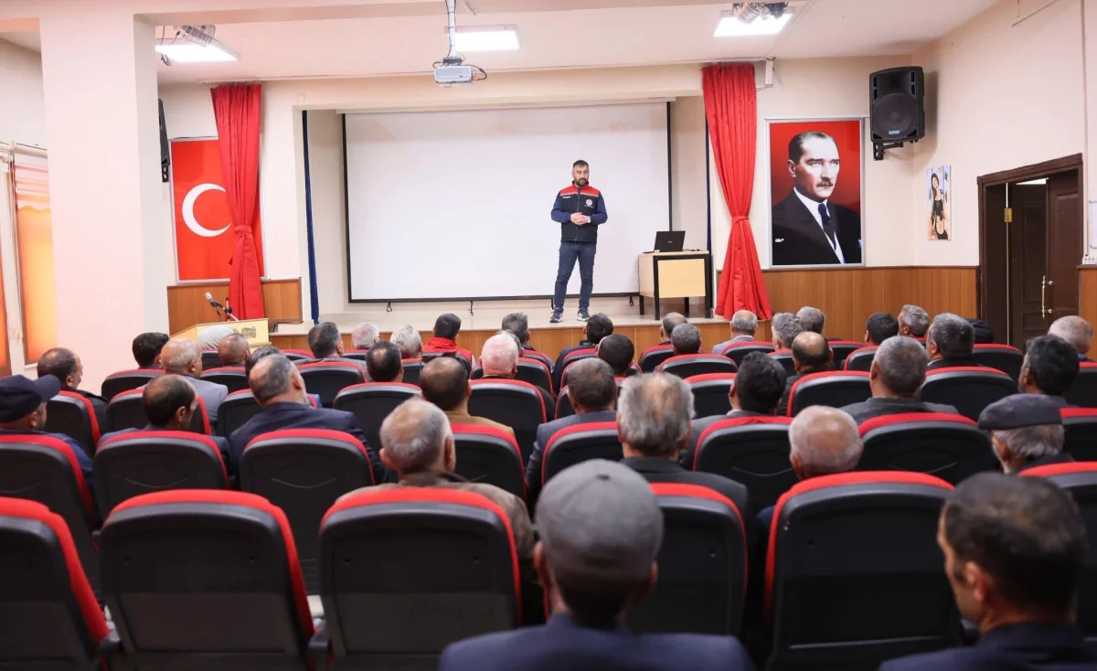Kars’ta Çiftçilere Modern Sulama ve Kırsal Kalkınma Destekleri Anlatıldı: 2026 Başvuru Dönemi Fırsatları