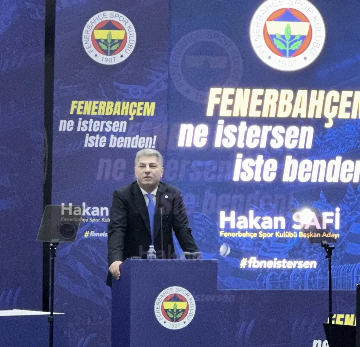 Fenerbahçe Başkan Adayı Hakan Safi, Kalamış’ta Basınla Buluştu: Seçim Süreci ve Gelecek Vizyonu Değerlendirildi