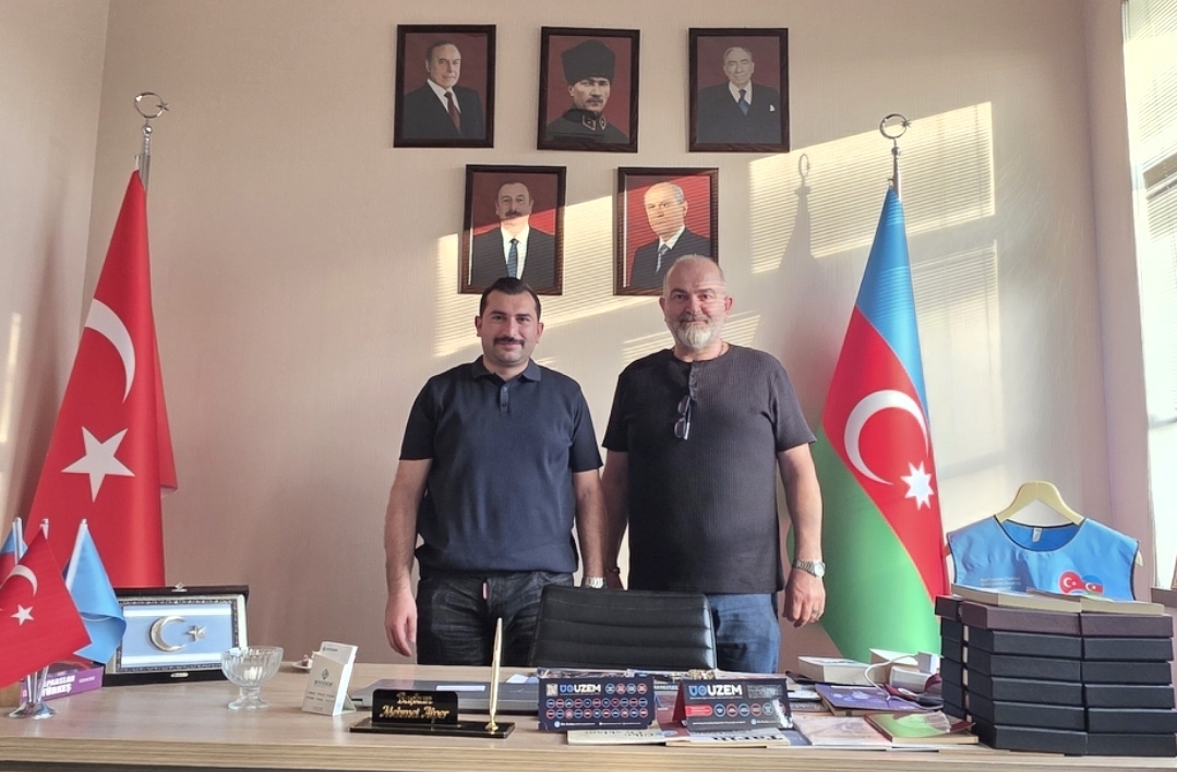 Torun Grup Yönetim Kurulu Başkanı Serkan Torun’dan Azerbaycan Ülkü Ocakları Başkanı Mehmet Alper’e Ziyaret