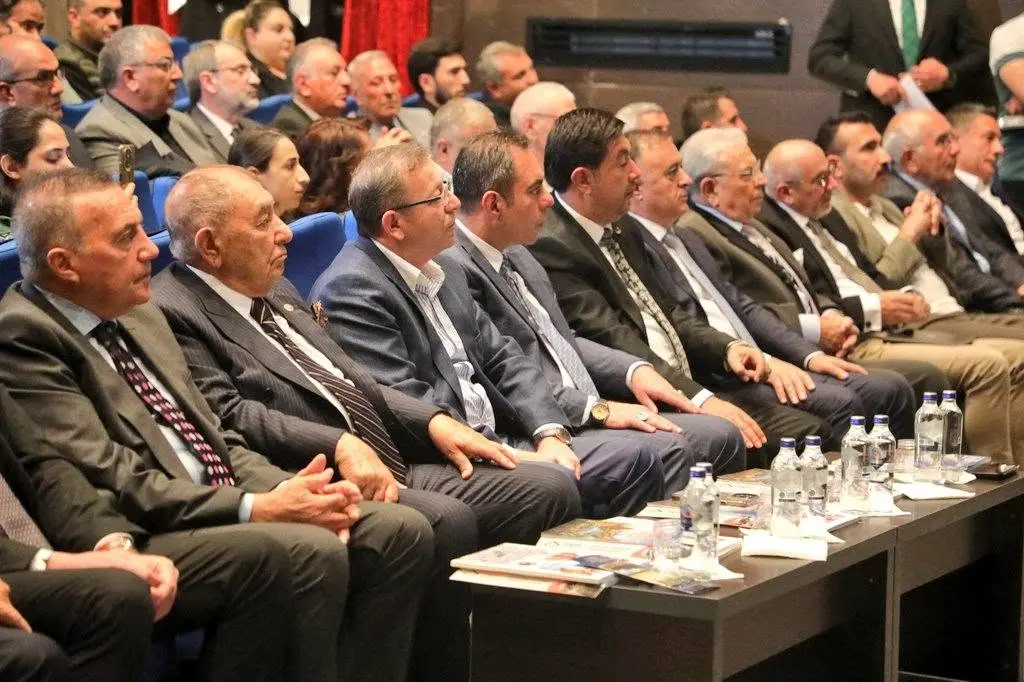 Kars’ta Bölgesel Kalkınma Zirvesi: Zengezur Koridoru’ndan Tarıma, Lojistikten Sınır Ticaretine Tüm Detaylar