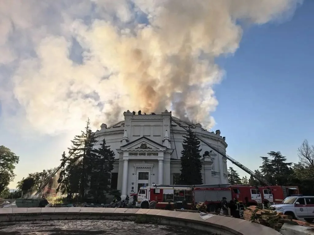 Kırım’da Tarihi Panorama İHA Saldırısıyla Kül Oldu: Sevastopol Savunması Tablosu Yüzde 70 Zarar Gördü