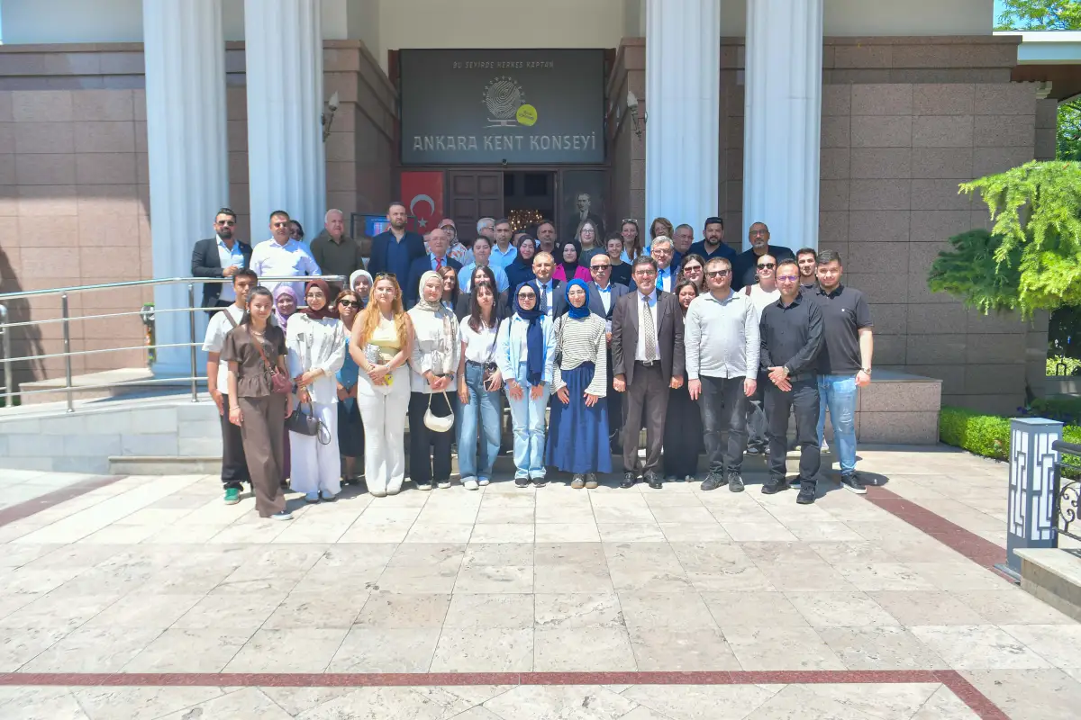 Ankara Optik Sektörü, AKK’de Buluştu: Geleceğin Optisyenleri ve Uzmanlar Tek Masada