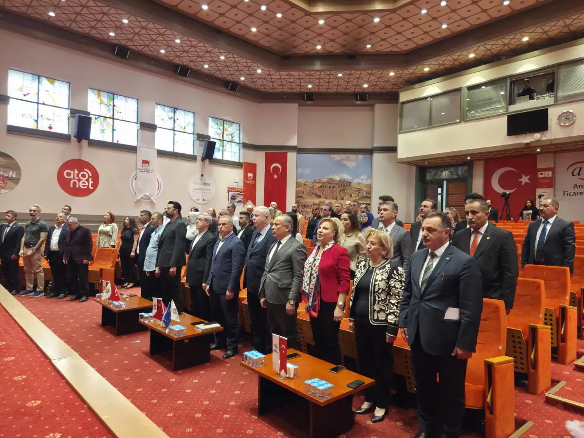 UTSAF’ın 12. Yılında Prestij Ödülleri Sahiplerini Buldu: Sağlık Turizmi ve Ticarete Katkı Öne Çıktı