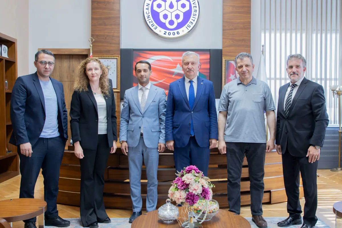 Rektör Prof. Dr. Akın Levent’ten Kıtalararası Turizm Yönetimi Kongresi Ekibine Ziyaret: Erzincan Lezzetleri Dünyaya Tanıtılıyor