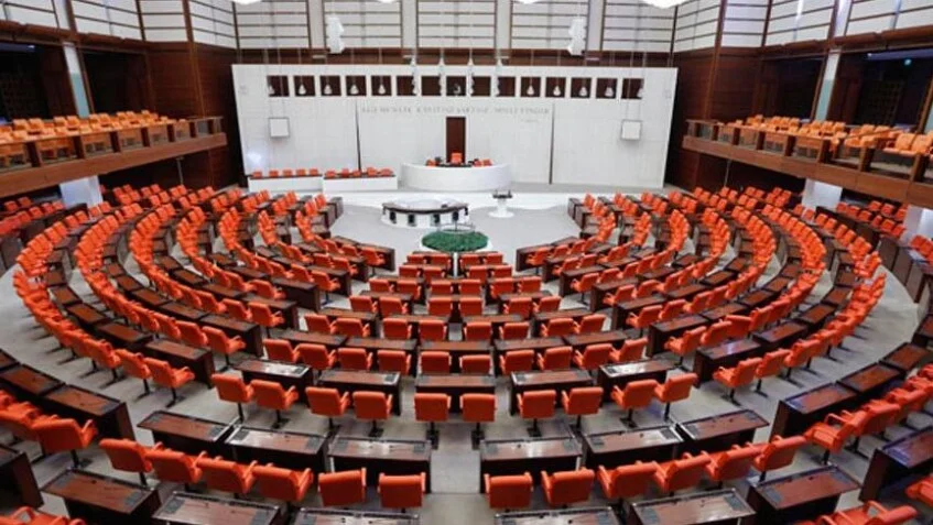 İnternet Haber Siteleri İçin Yeni Dönem: Resmi İlan ve Reklam Yayınlama Şartları BİK Tarafından Belirlenecek