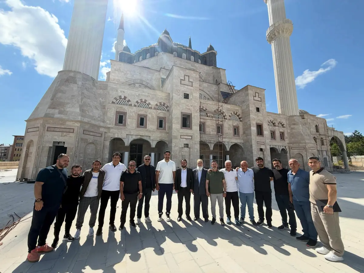 Sivas’ta Merkez Cami Külliyesi Bünyesinde Güreş Salonu Projesi Hayata Geçiyor