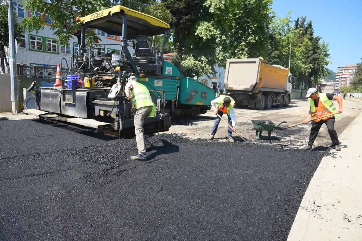 Giresun’da Yollar Yenileniyor: Teyyaredüzü Mahallesi’nde Asfalt Çalışmaları Hız Kazandı