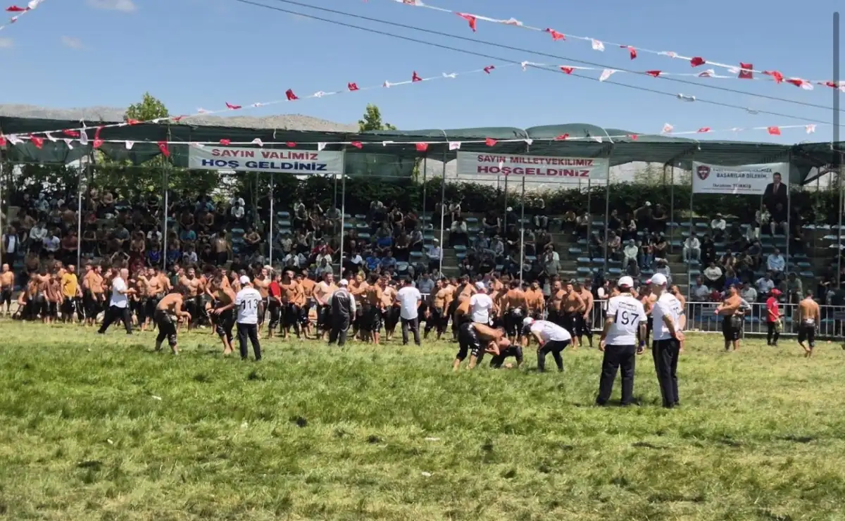 Uluborlu’da Kiraz Festivali ve Yağlı Pehlivan Güreşleri: Coşku Dolu Bir Gün