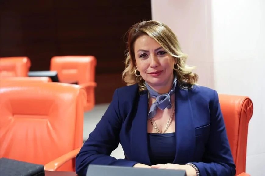 Hatay’ın Yeniden İnşası Yetersiz Ödenekle Tehlikede: Meclis’te Acil Çağrı