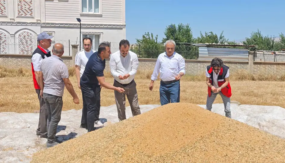 Batman’da Anız Yangınlarına Karşı Sıkı Denetim: Biçerdöverler ve Üreticiler Mercek Altında