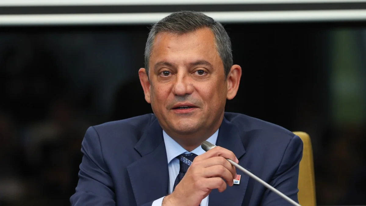 Özgür Özel’den Siyasi Çıkış: “Gerekirse Yeni Bir Partiyle Tertemiz Bir Sayfa Açacağız”