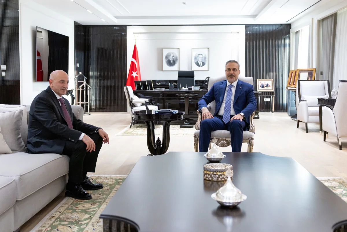 Dışişleri Bakanı Fidan’dan Kritik Görüşme: NATO Zirvesi Öncesi Emniyet Müdürü Yüksek ile Bir Araya Geldi