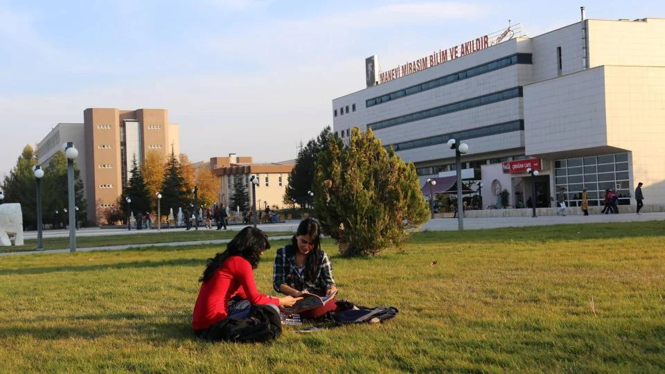 Malatya’dan Küresel Pazarlara Açılım: Uluslararası Ticaret Elçileri Programı Başlıyor
