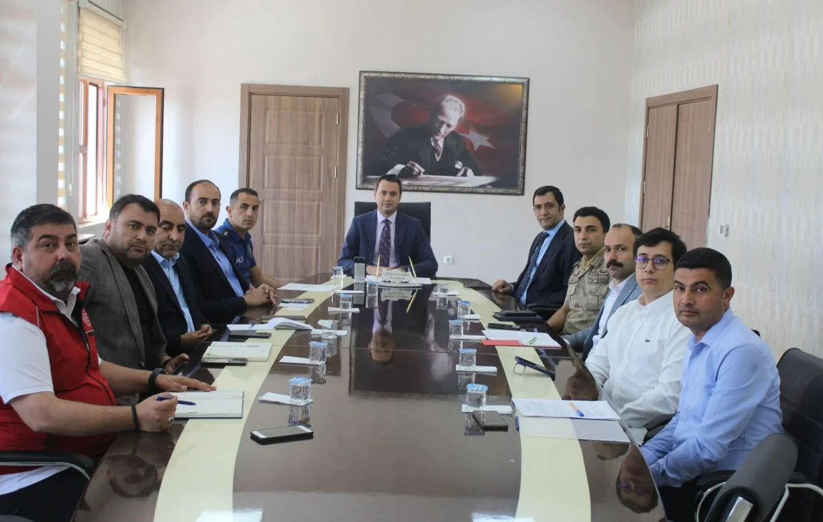 Selim’de 15 Temmuz Anma Etkinlikleri İçin Kapsamlı Değerlendirme Toplantısı Gerçekleştirildi