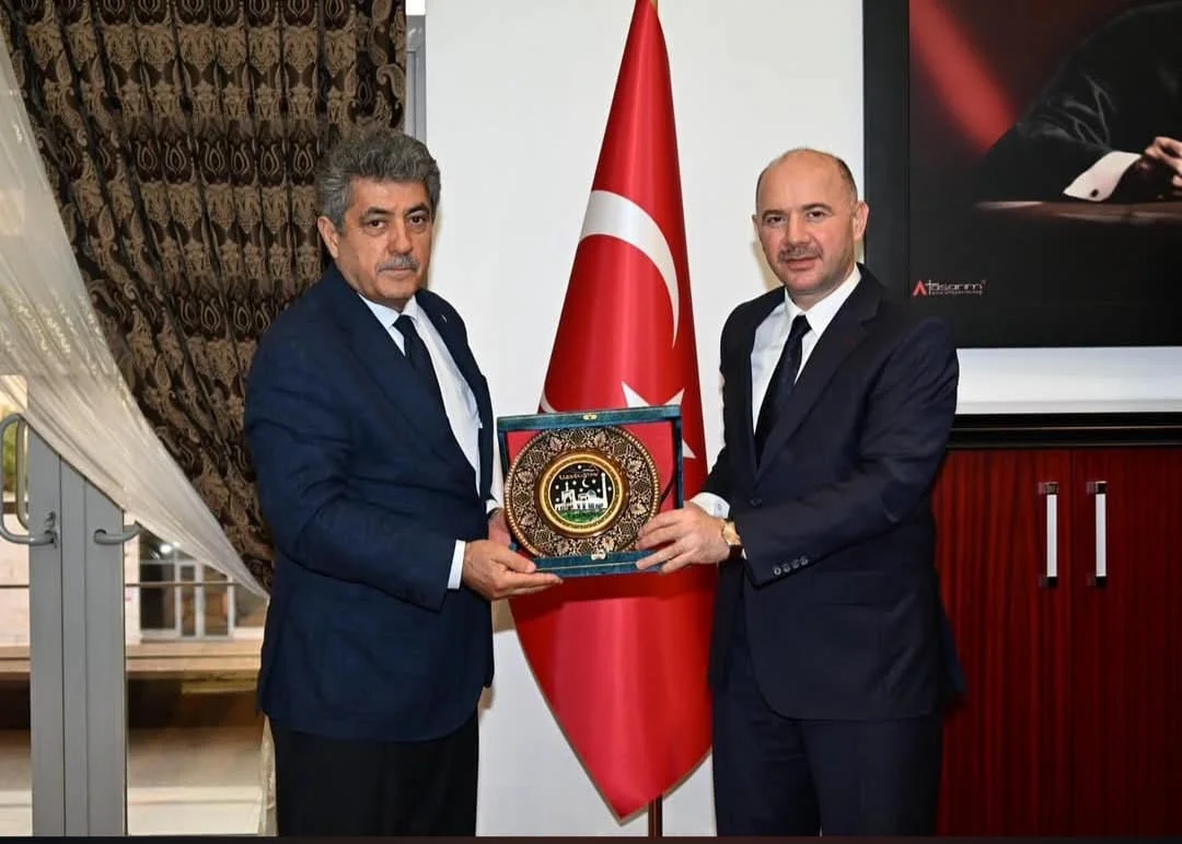 TDGF Genel Başkanı Menderes Demir, Osmaniye Valisi’ni Ziyaret Etti: Türk Dünyası Kültür Projeleri Masaya Yatırıldı