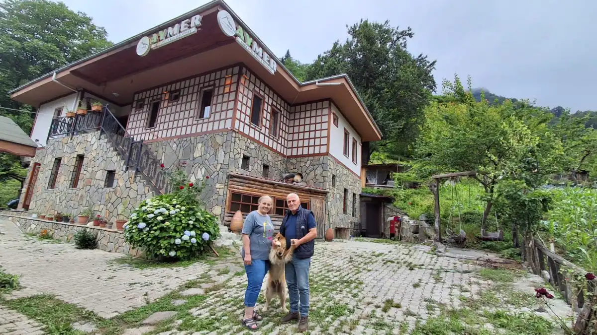 Artvin’de Memleket Hasretiyle Turizme Yatırım: Emekli Ertürk Çiftinin Borçka’da Butik Otel Açma Hikayesi