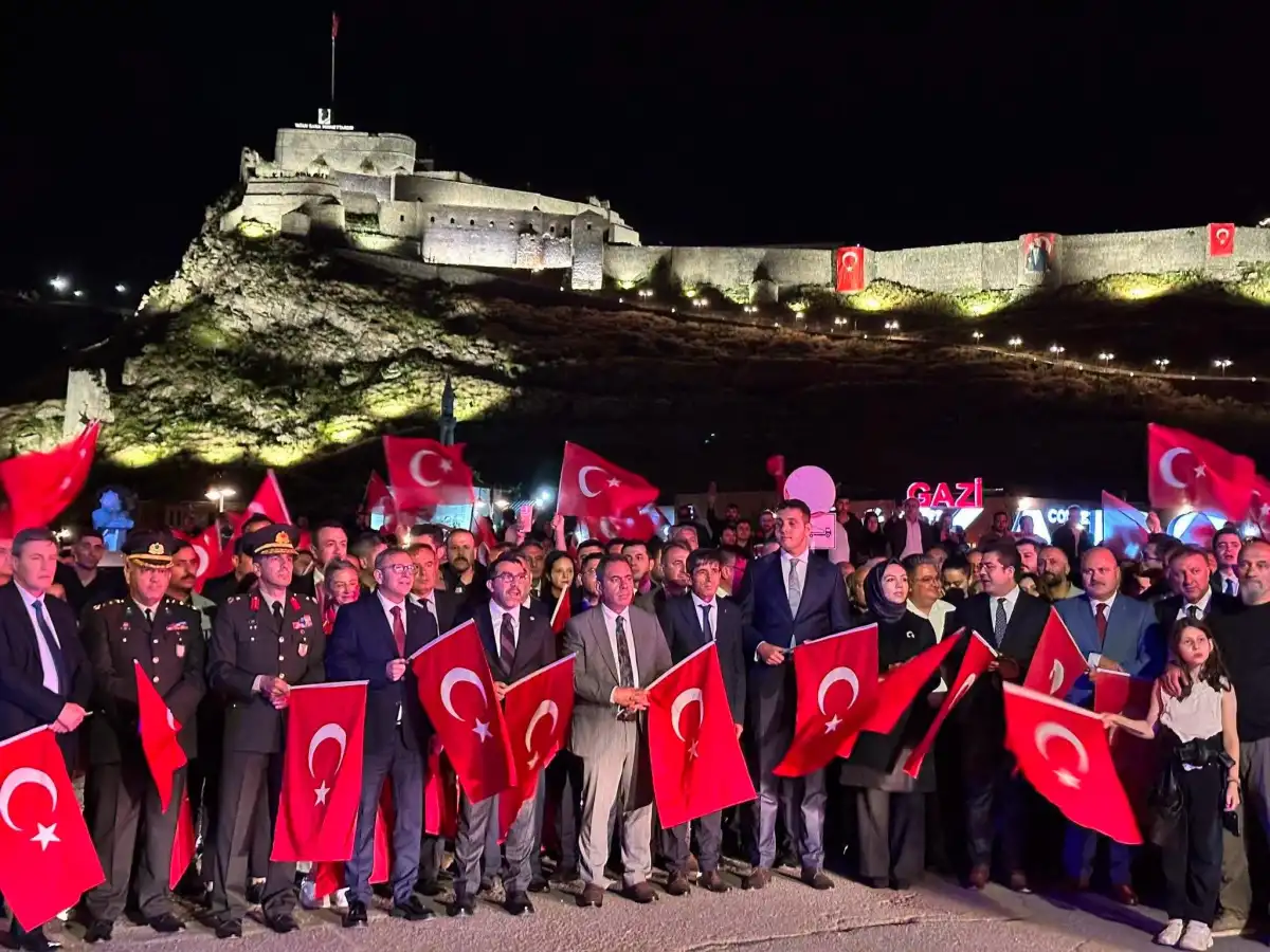 Kars’ta 15 Temmuz Ruhu Yeniden Canlandı: Demokrasi Nöbeti ve Milli Birlik Vurgusu