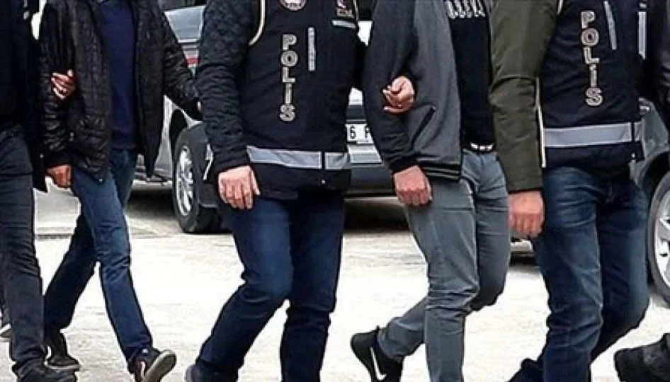 İzmit Belediyesi’nde Rüşvet ve Usulsüzlük İddiaları: 31 Kişi Hakkında Gözaltı Kararı