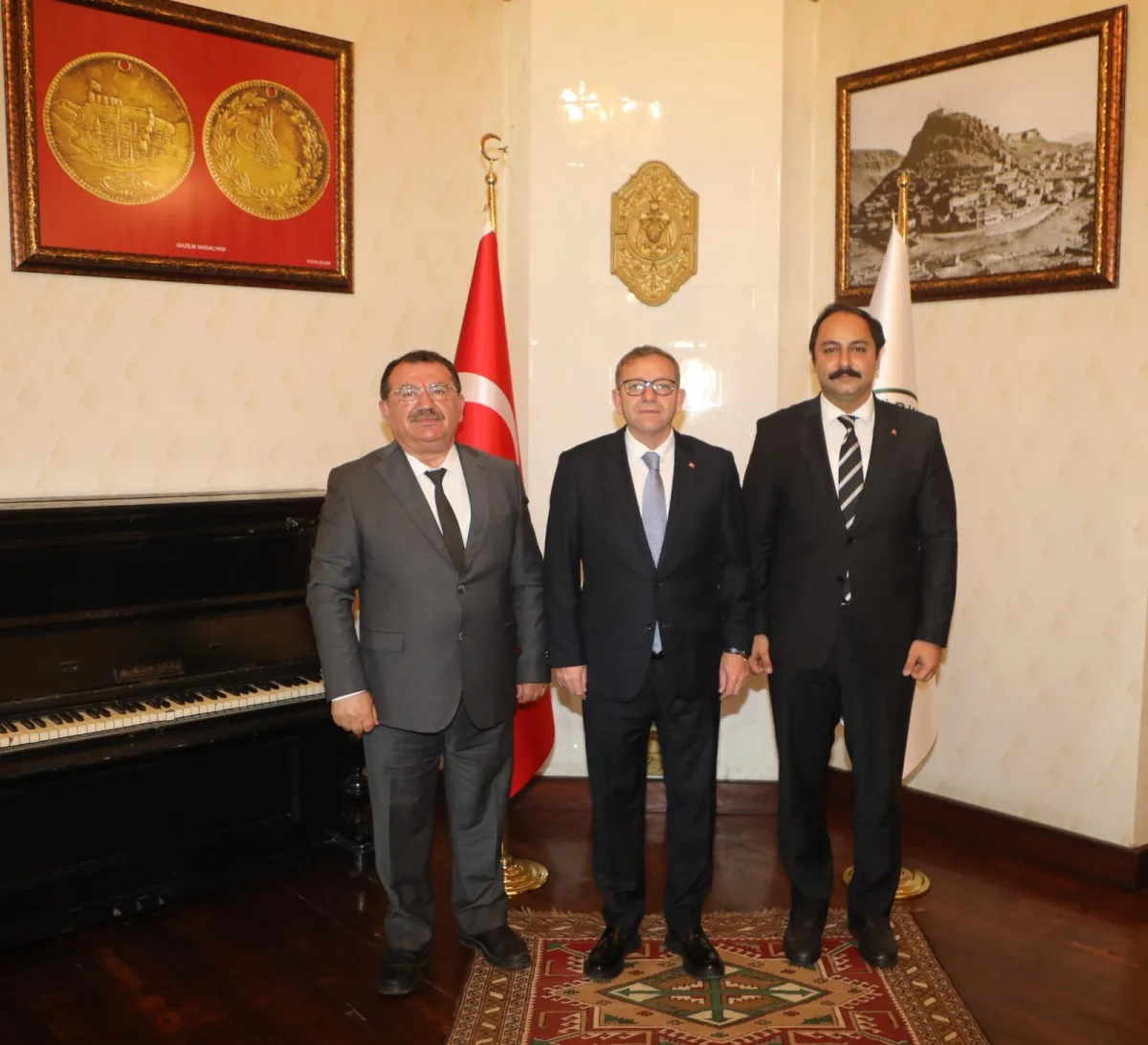Kars Valisi Ziya Polat, Kardeş Şehir Şavşat Heyetini Ağırladı: İş Birliği ve Dostluk Vurgusu