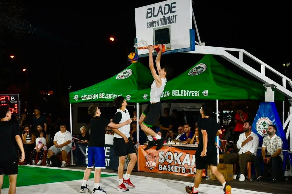 Giresun’da Sokak Basketbolu Coşkusu Doruğa Ulaştı: 29. Geleneksel Turnuva Tamamlandı