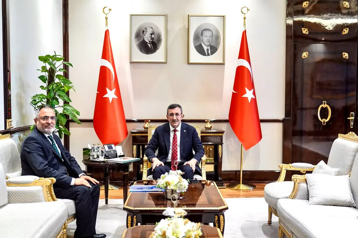 AYBÜ’de Eğitim ve Sağlık Atağı: Rektör Köseoğlu’nun Vizyonuyla Dev Yatırımlar Hayata Geçiyor