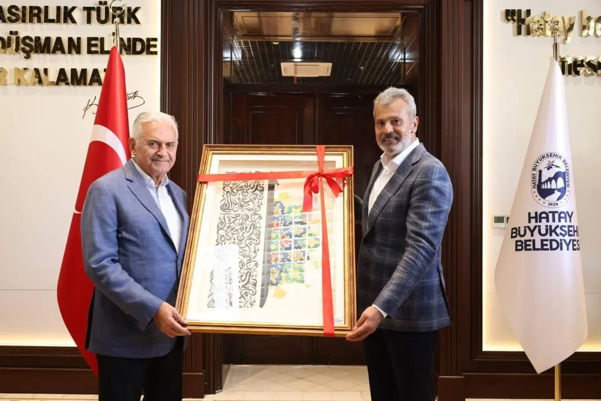 Binali Yıldırım’dan Hatay’a Ziyaret: HBB Başkanı Öntürk ile Bir Araya Geldi