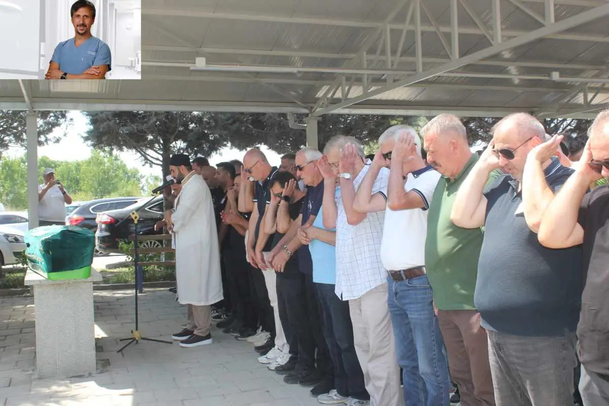 Düzce’nin Sevilen Doktoru Ortopedi Uzmanı Dr. Erkut Karaca’ya Veda