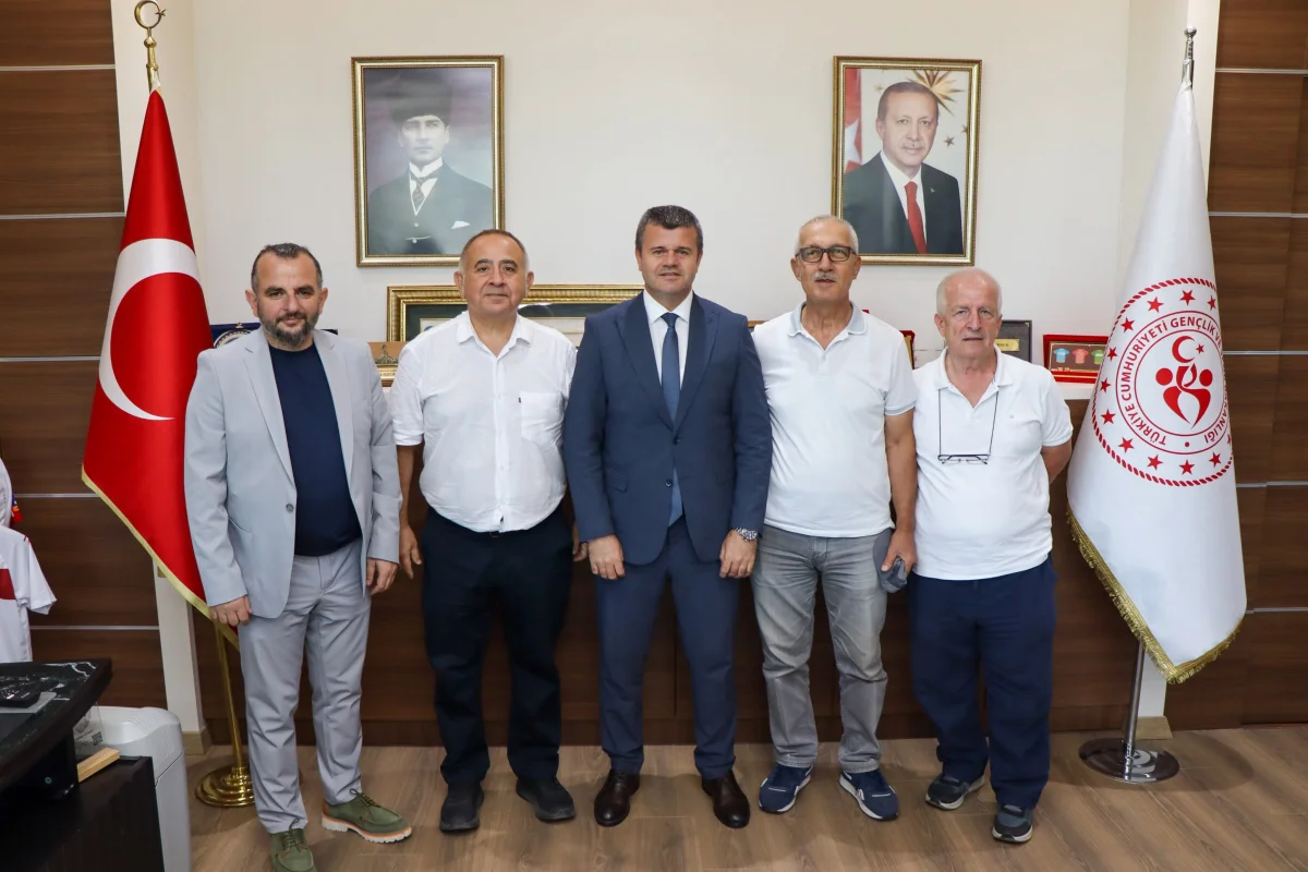 İstanbul Gençlik ve Spor İl Müdürü Seyda Dursun’a Memleketinden Ziyaret: Başarı Dilekleri