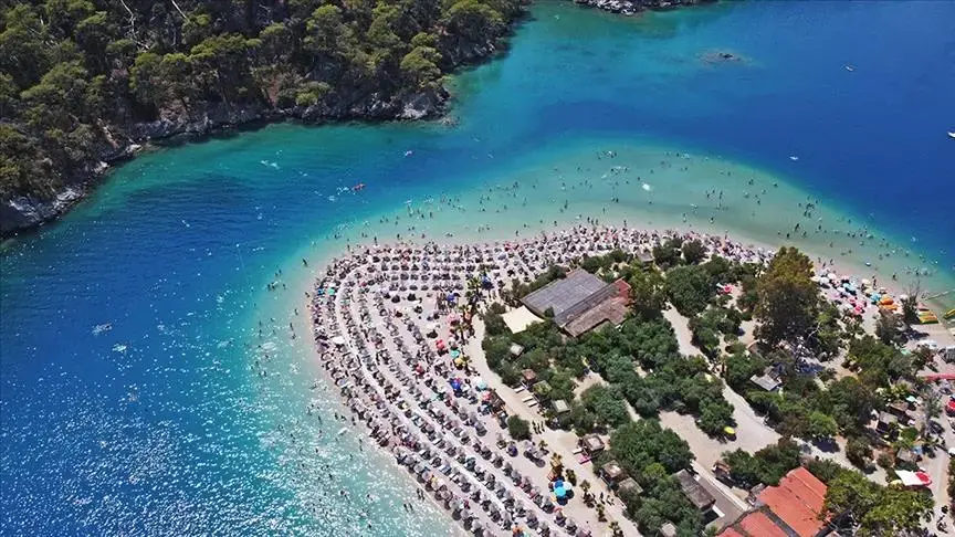 Küçük Otel ve Pansiyonlar İçin Yeni Dönem: Resepsiyon ve Cankurtaran Zorunluluğu Geliyor