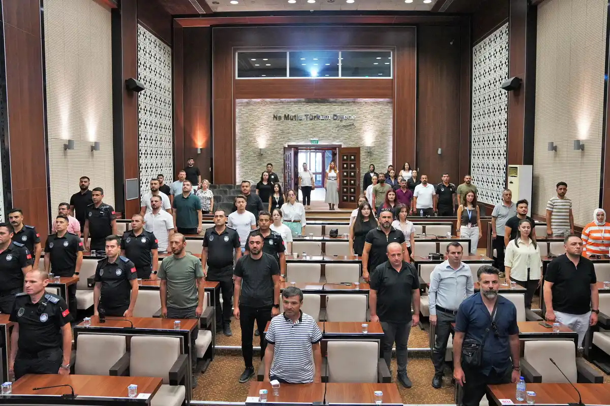 Keçiören Belediyesi Personeline Trafik Güvenliği ve Sürüş Eğitimi: Bilinçli Sürücülük Vurgusu