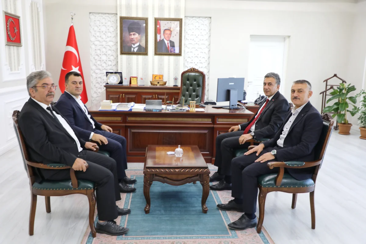 Ağrı Milli Eğitim Müdürü Çakan’dan Patnos Okullarına Ziyaret: Eğitimde Yeni Dönem Hazırlıkları İncelendi