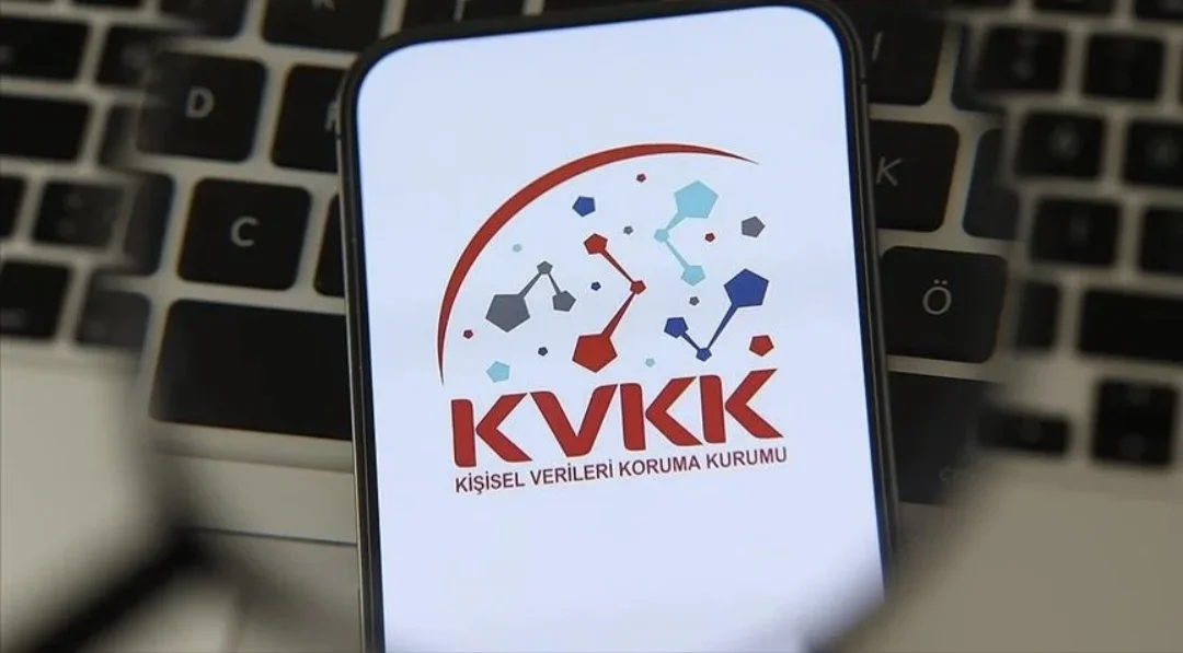 Uçak İçi İnternet Hizmetinde ‘Açık Rıza’ Dayatmasına KVKK’dan Cezai İşlem