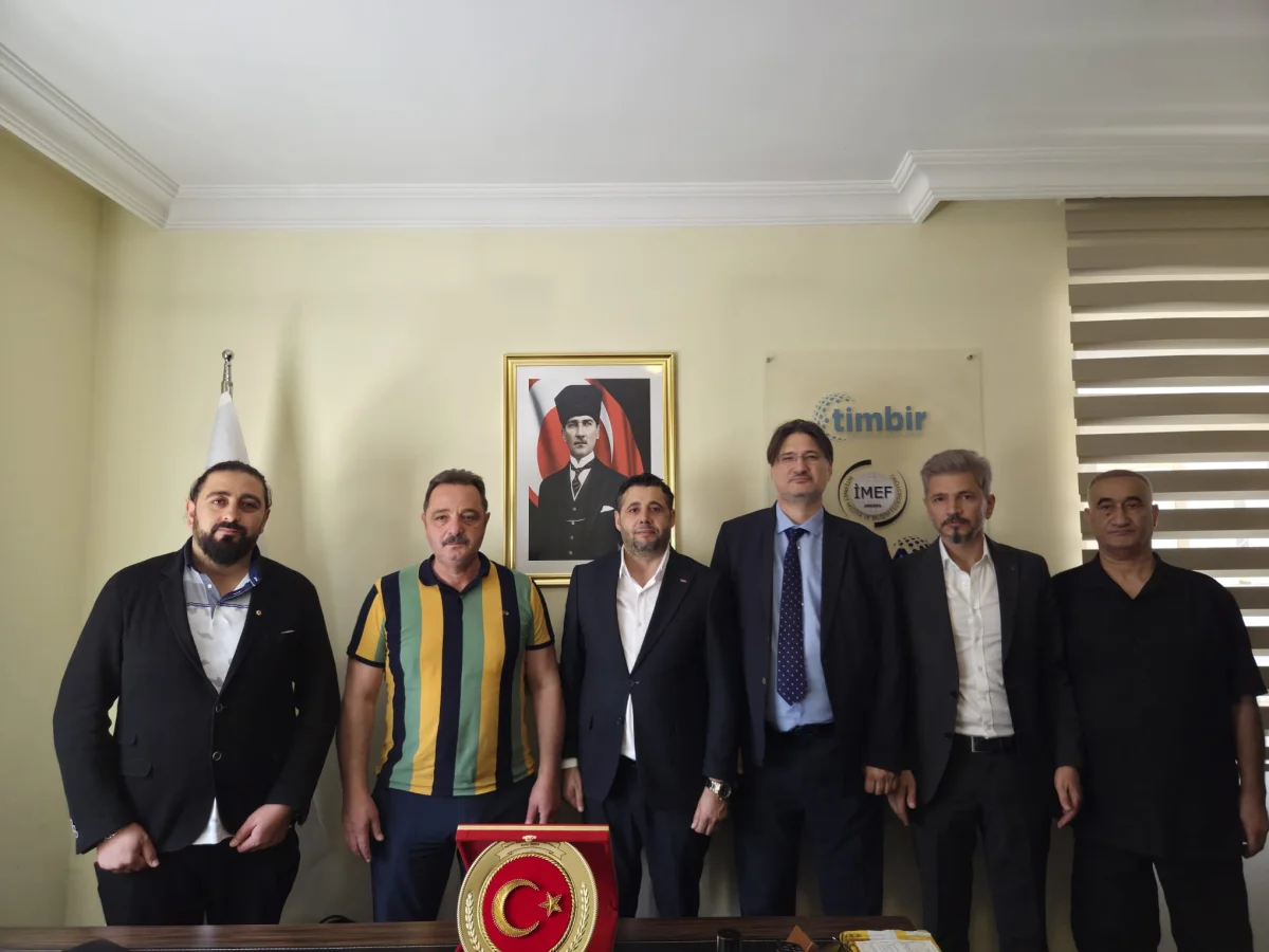 Bağımsız Medya Gazeteciler Derneği, Türk İnternet Medya Birliği’ni Ziyaret Etti: Medya Sektörünün Geleceği Masaya Yatırıldı