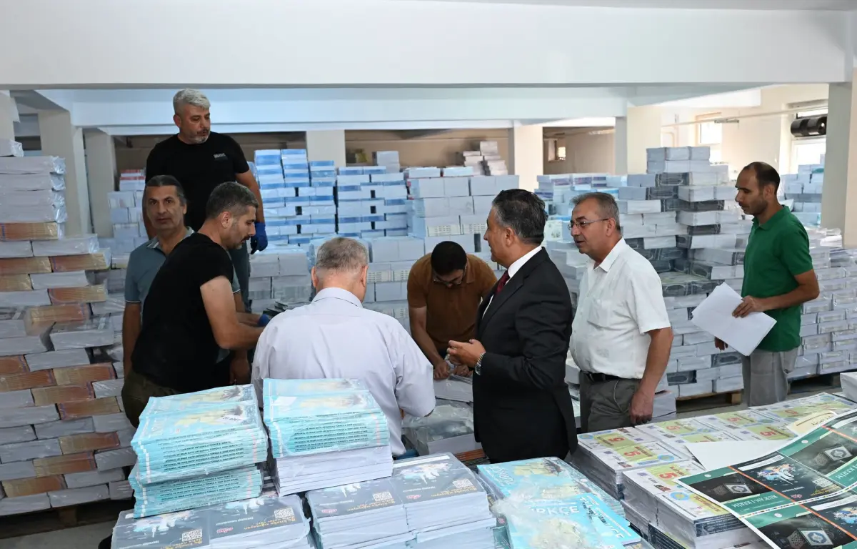 Kırıkkale’de Yeni Eğitim Yılı Hazırlığı: Ücretsiz Ders Kitapları Okullara Ulaştırılıyor