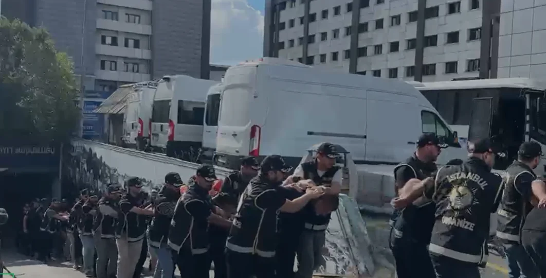 Sarallar’dan Sedat Şahin’e Suikast Planı Çökertildi: Roketatarlar ve Kalaşnikoflar Beykoz’da Ele Geçirildi