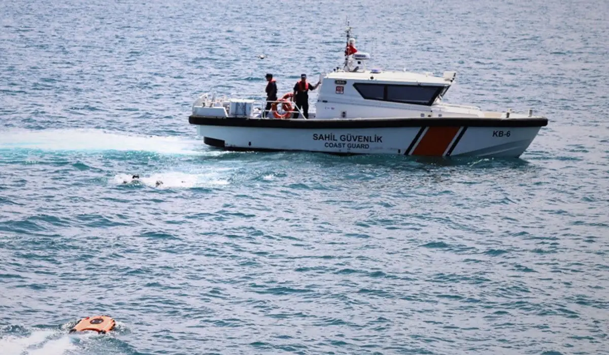 Samandağ’da Denize Giren 2 Kişi Rip Akıntısına Kapıldı: Sahil Güvenlik Ekipleri Kurtardı