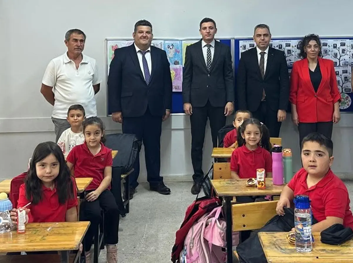 Güdül Kaymakamı Naim Akar’dan Atatürk İlkokulu’na Ziyaret: Yeni Eğitim Yılı Başladı