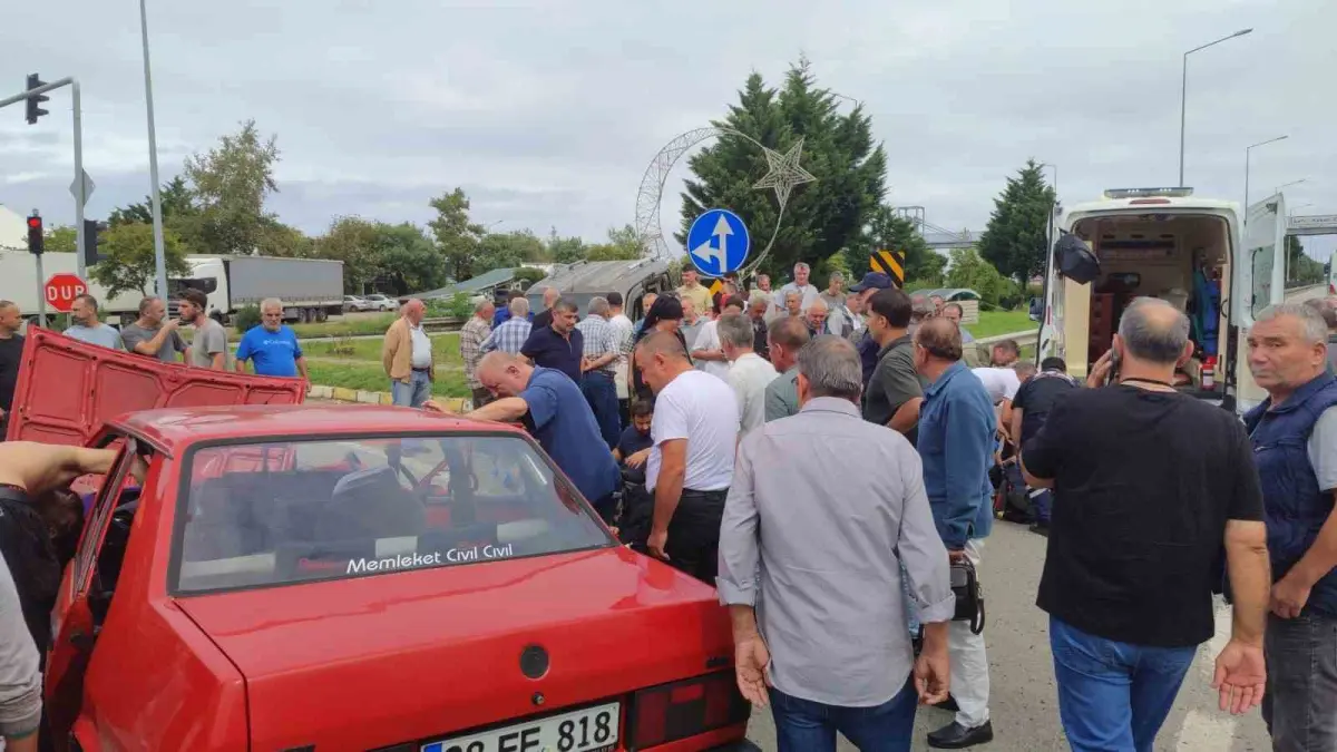 Giresun’da Kavşakta Feci Kaza: 4 Yaralı, Güvenlik Kamerası Kayıttaydı