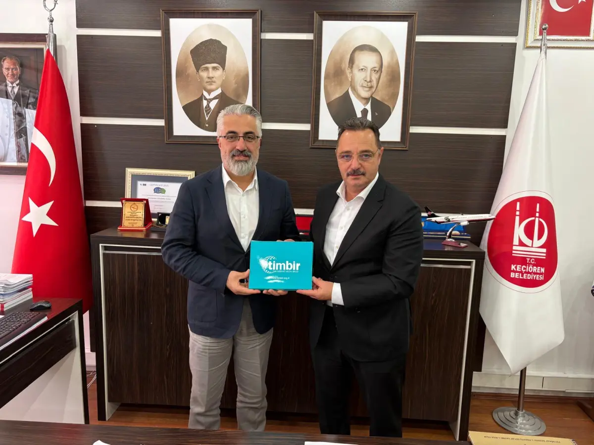 Keçiören Belediye Başkan Yardımcısı Mehmet Aygün, TİMBİR Heyetiyle Buluştu: Kültür ve Sanat Vizyonu Değerlendirildi