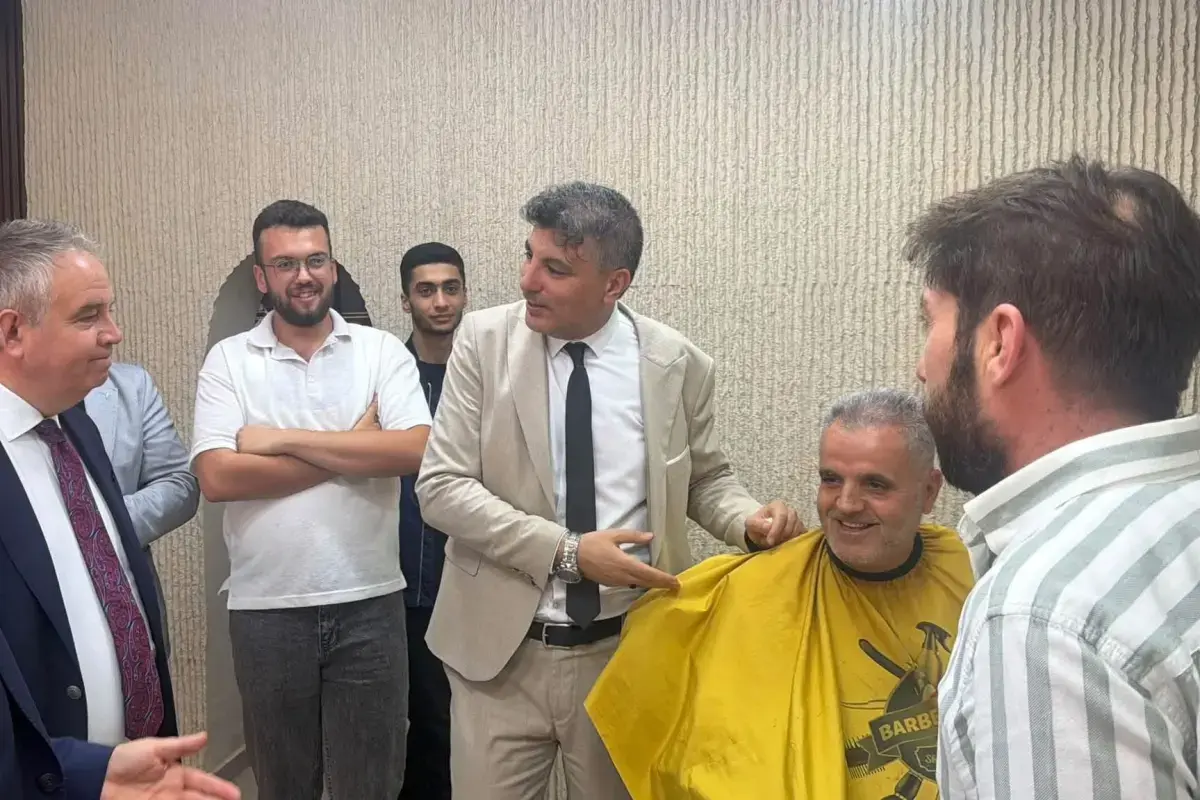 Delice’de ‘Türkiye Yüzyılı’ Rüzgarı: İlçe Başkanı Han ve Milletvekili Alparslan Sahada Vatandaşlarla Buluştu