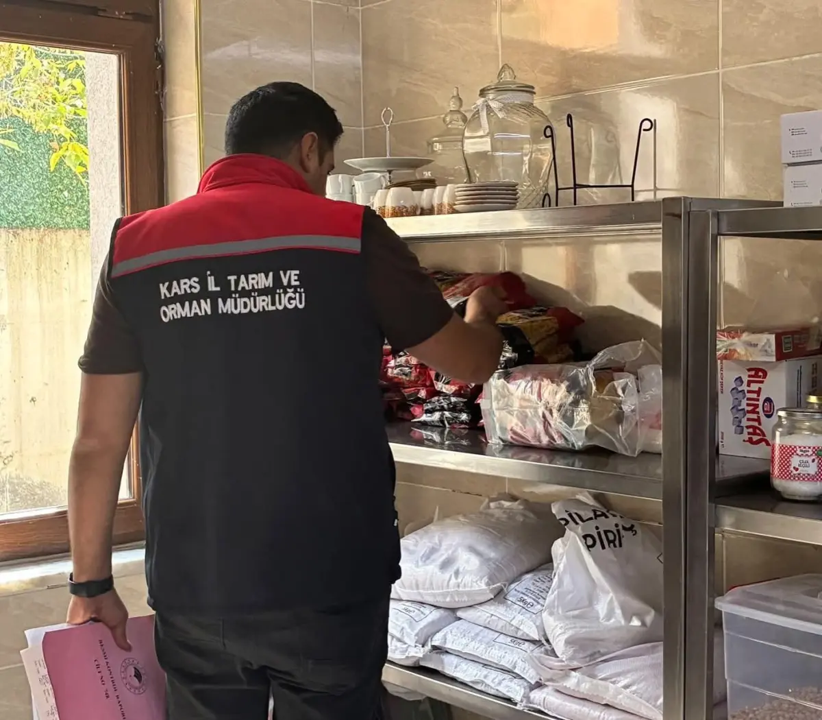 Kars’ta Okul Kantinleri Denetlendi: Öğrenci Sağlığı İçin Hijyen ve Gıda Güvenliği Öncelikli