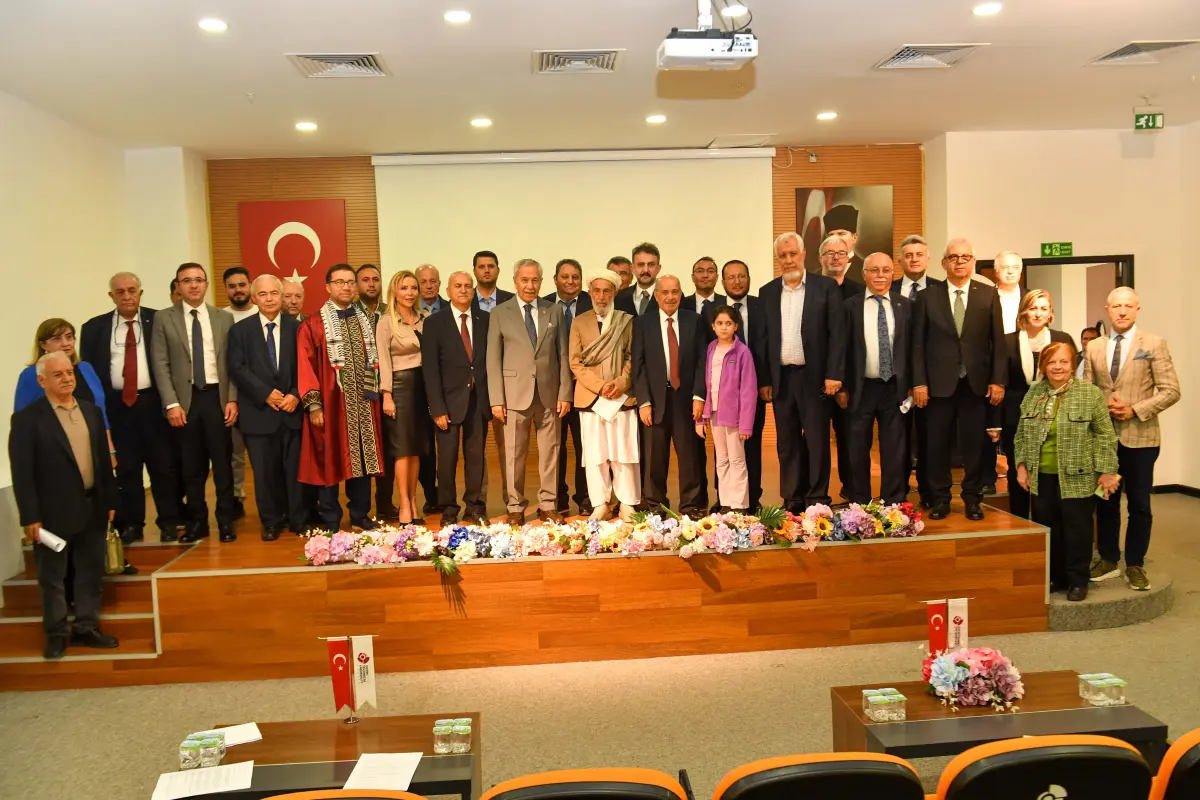 AKK Başkanı Yılmaz, Ostim Teknik Üniversitesi’nin Bilim ve Sanayi Ödül Töreni’nde Buluştu