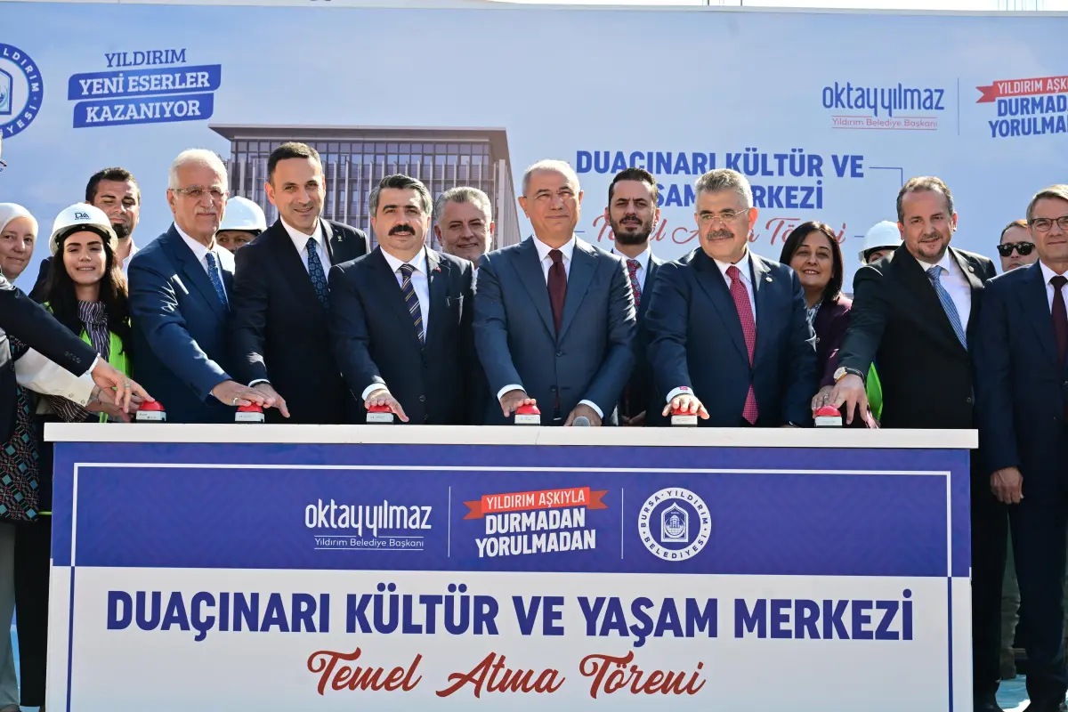 Bursa Yıldırım’da 2 Milyar TL’lik Dev Kültür Merkezi İçin İlk Harç Dualarla Döküldü