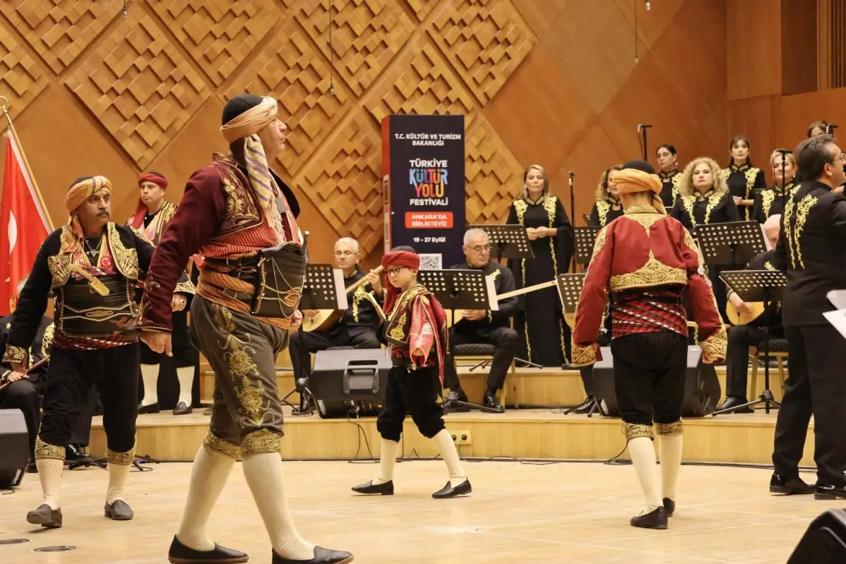 Ankara’nın Seymen ve Bacıerenleri, “Eşik” Konserinde Kültürel Mirası Canlandırdı