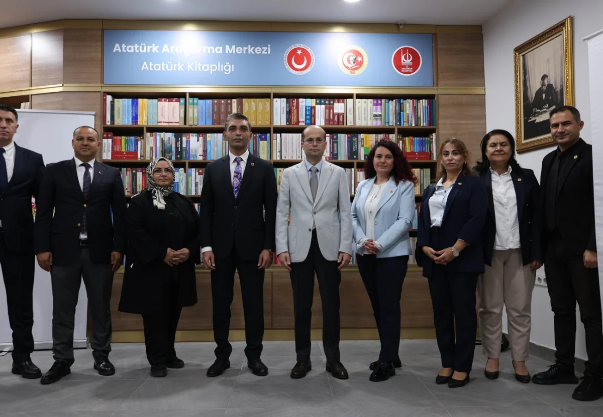 Keçiören’de Atatürk Mirası Canlanıyor: Cumhuriyet Kulesi’nde Yeni Kitaplık Hizmete Açıldı