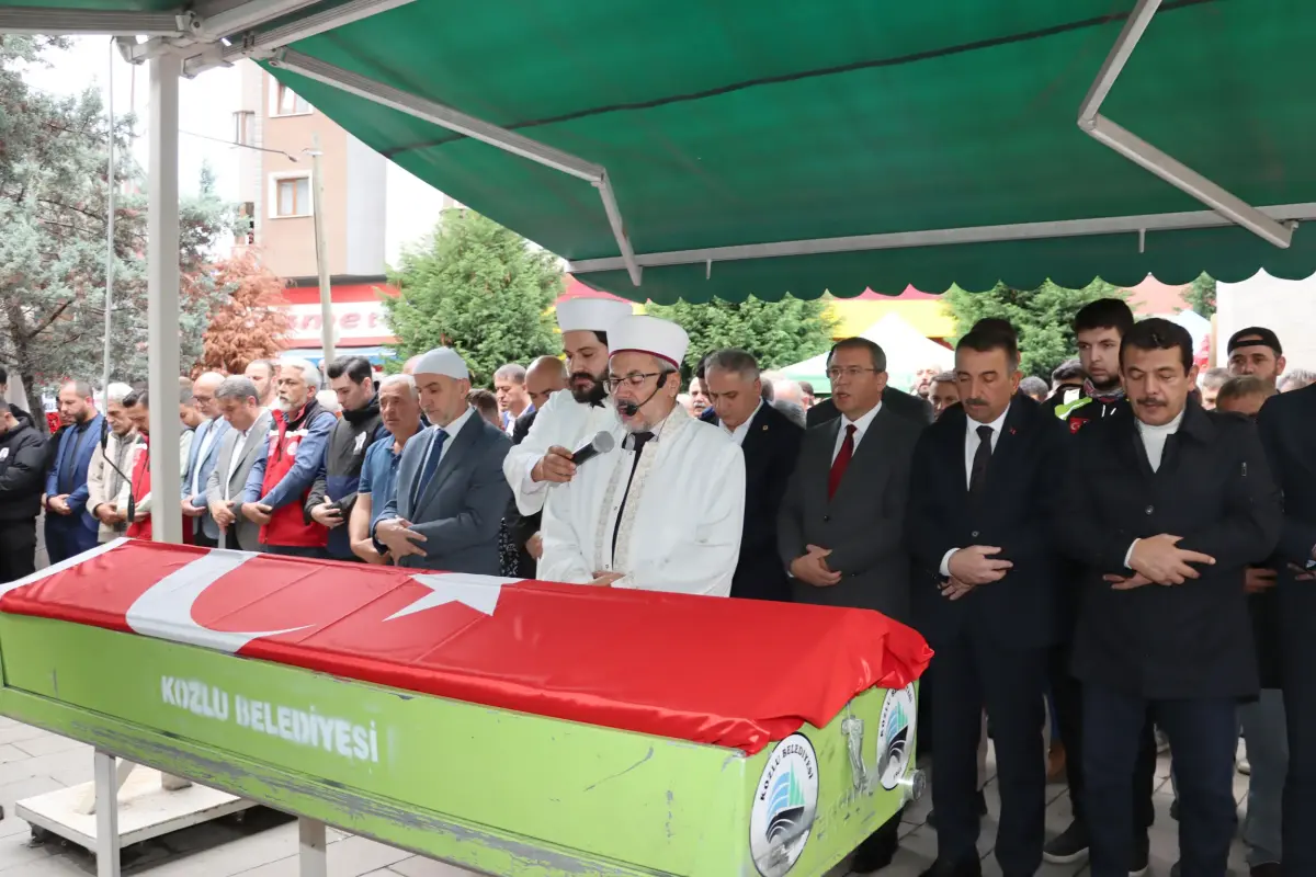 Zonguldak’ta Maden Şehidi Ufuk Demir Gözyaşlarıyla Uğurlandı